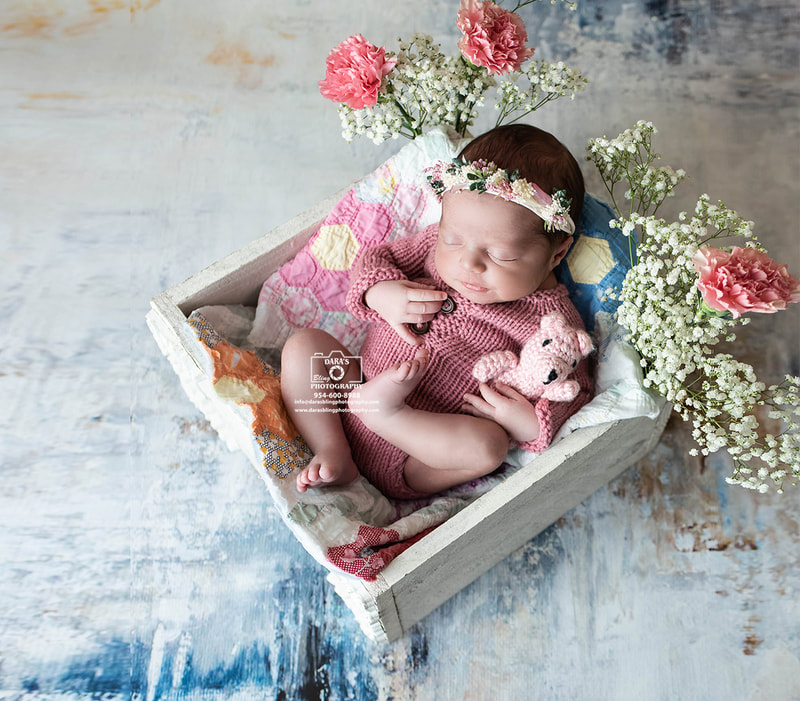 Fort Lauderdale newborn photographer