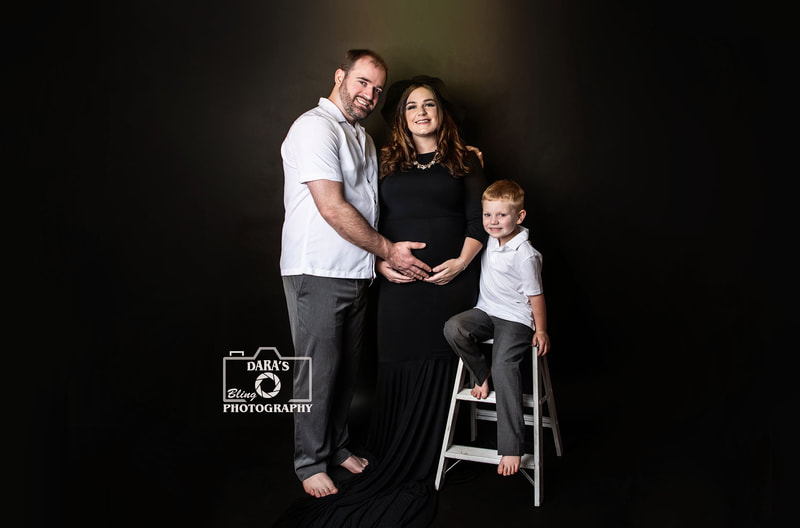 maternity shoot photography studio family with big brother
