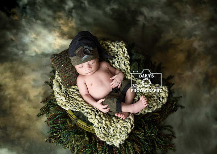 Coconut creek newborn baby boy photographer baby in a log bed