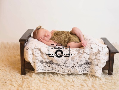 newborn baby girl photographer Hallandale birth center ivory lace newborn bed