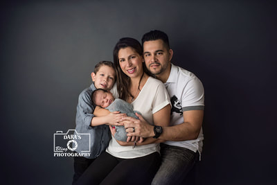 Newborn family photographer Miami Springs
